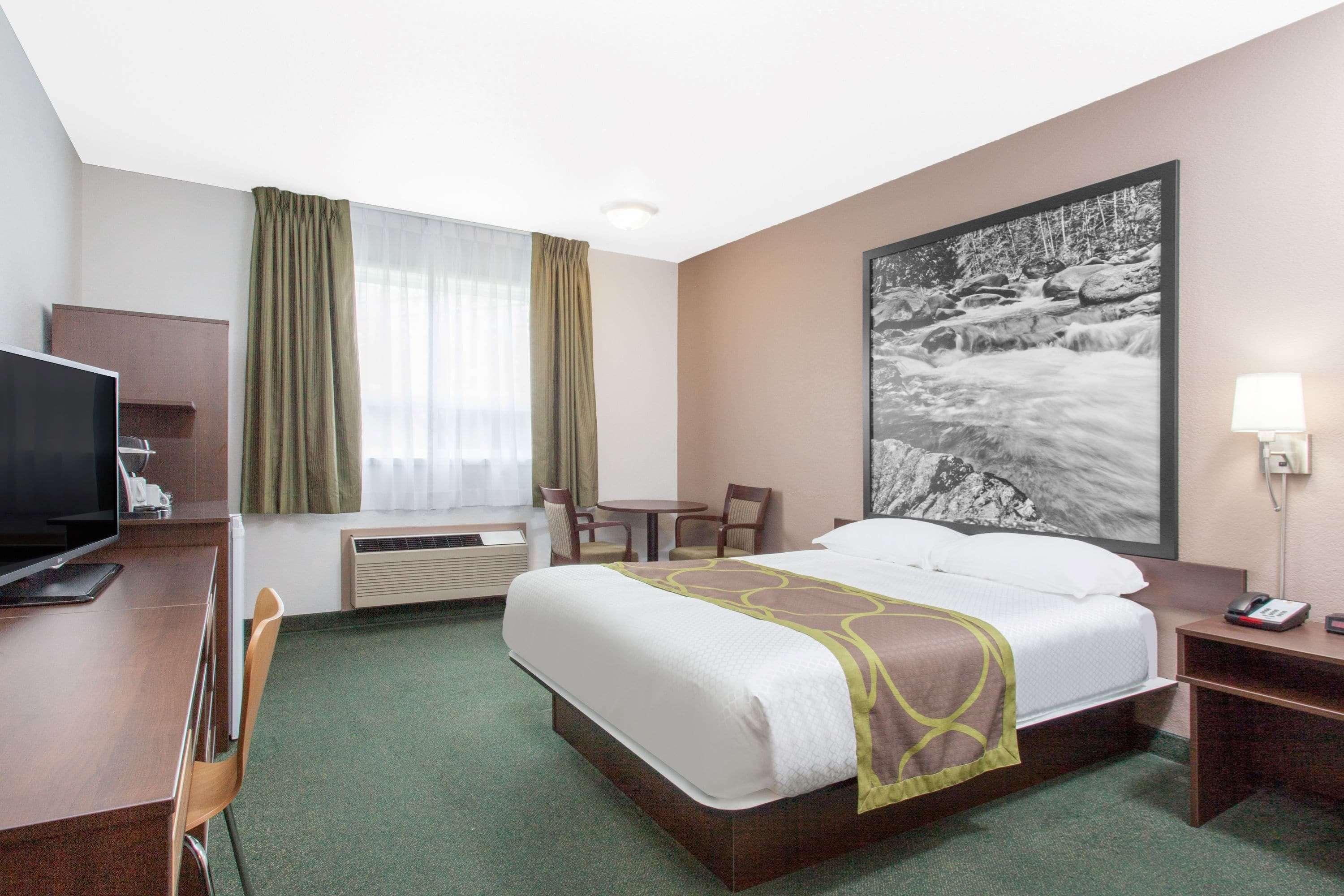 Super 8 By Wyndham Kenora Ξενοδοχείο Εξωτερικό φωτογραφία