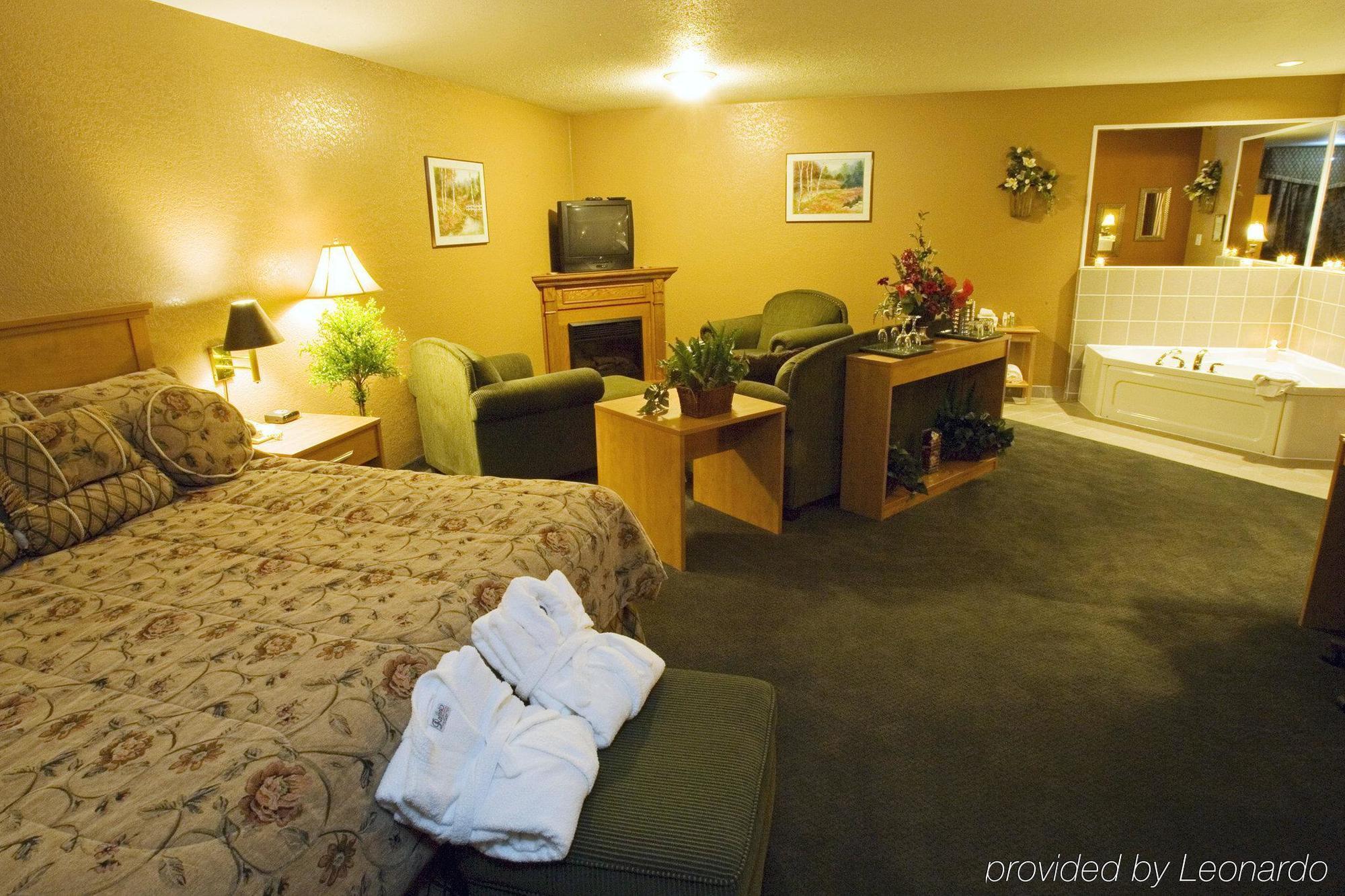 Super 8 By Wyndham Kenora Ξενοδοχείο Δωμάτιο φωτογραφία