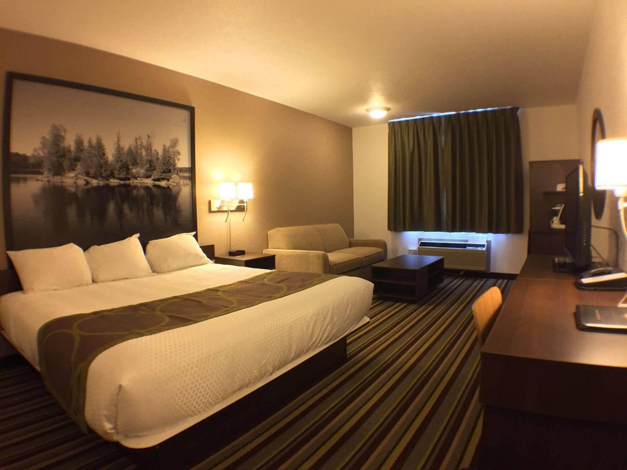 Super 8 By Wyndham Kenora Ξενοδοχείο Εξωτερικό φωτογραφία